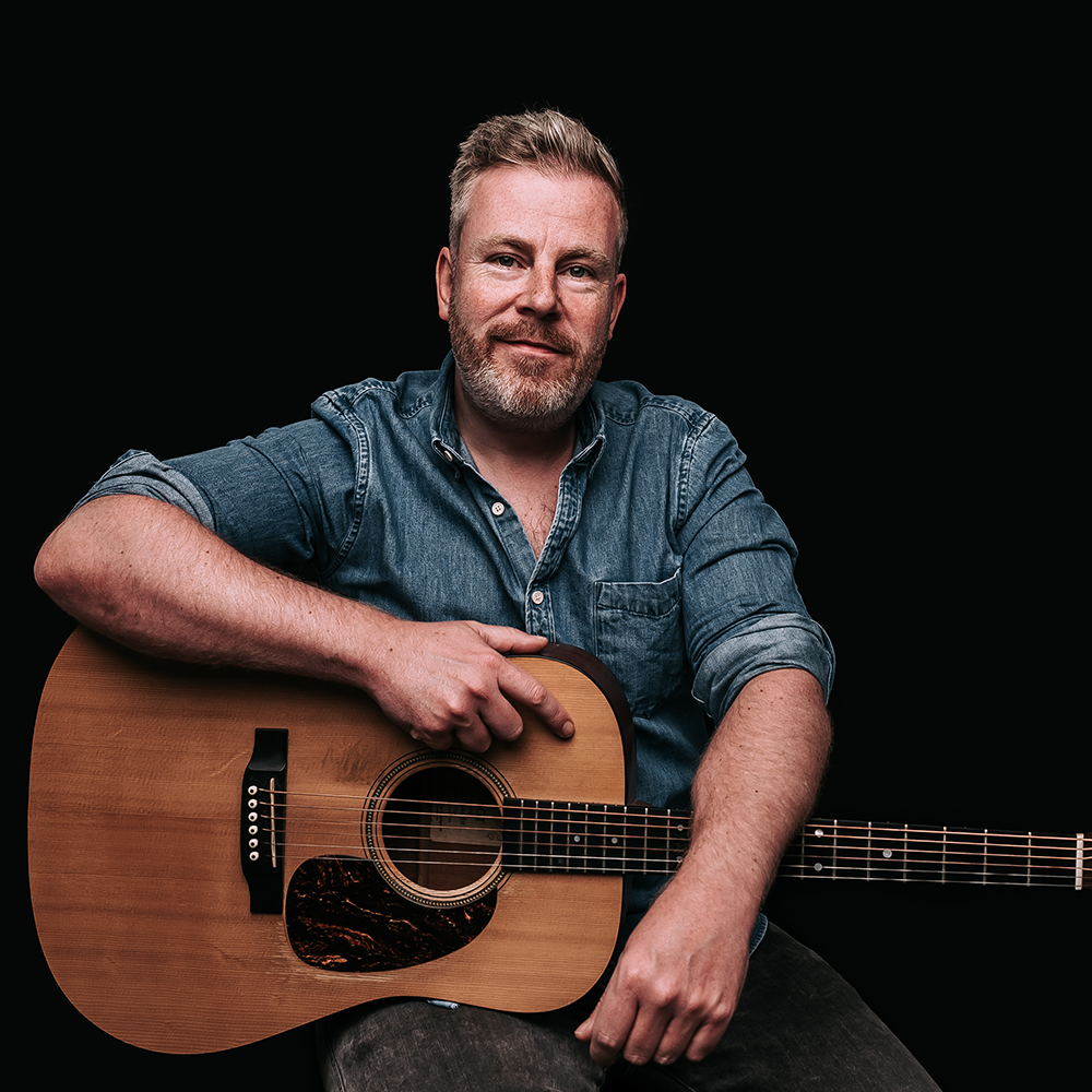 Ed de theaters in met een ode aan Clapton&#039;s Unplugged